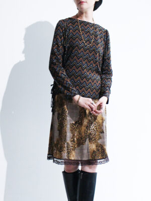 1980s border print fringe blouse