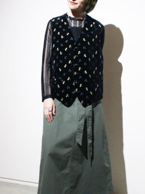 1980s flower embroidery velour vest